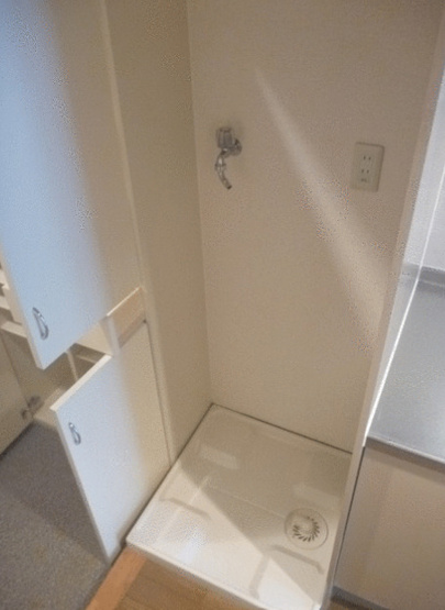 【設備】 | コンフォールマツダ | 洗濯機置き場は室内です。