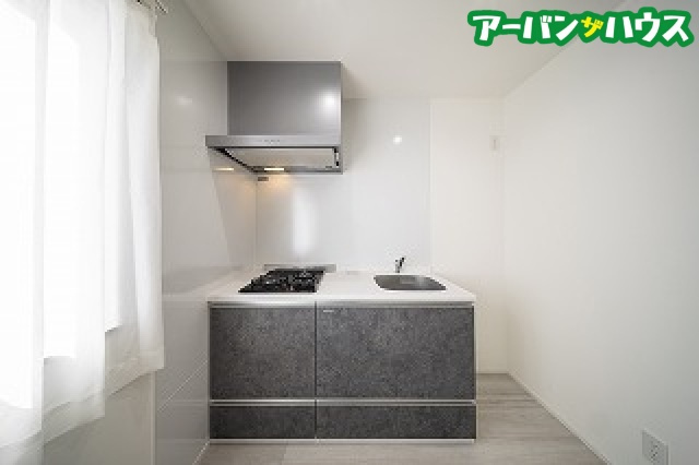 空とひだまりのラ・ルフレのキッチン
