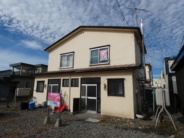 帯広市新町西６丁目のアパート