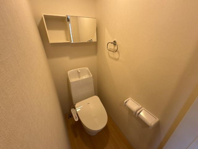 カサブランカⅢのトイレ|シャワー付トイレ