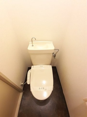 トラッド光のトイレ