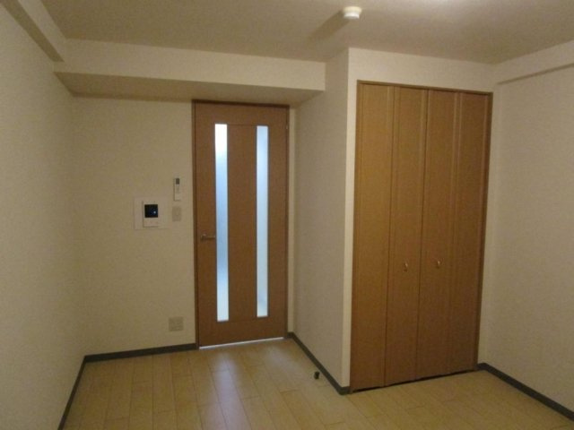 ルモンド南麻布の洋室