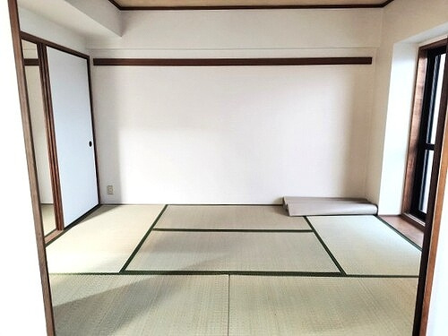 ライオンズマンション倉敷幸町のその他|和室（約6.5畳）　※退去後撮影