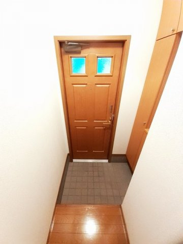 ヒルフィールドの玄関