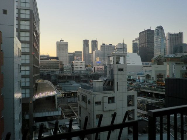 ライオンズマンション新宿御苑前の展望