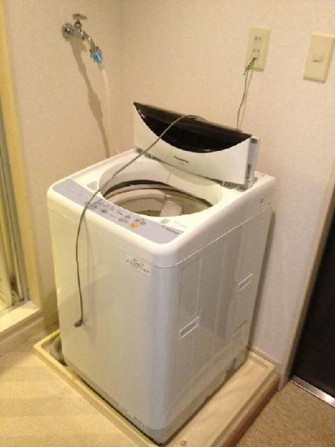 レオパレスキュービクル浅草橋の洗面所