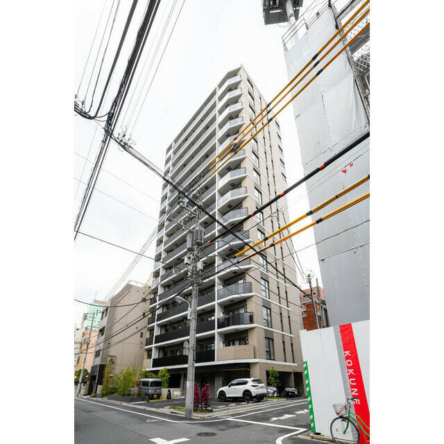 ルフォンプログレ上野稲荷町の外観