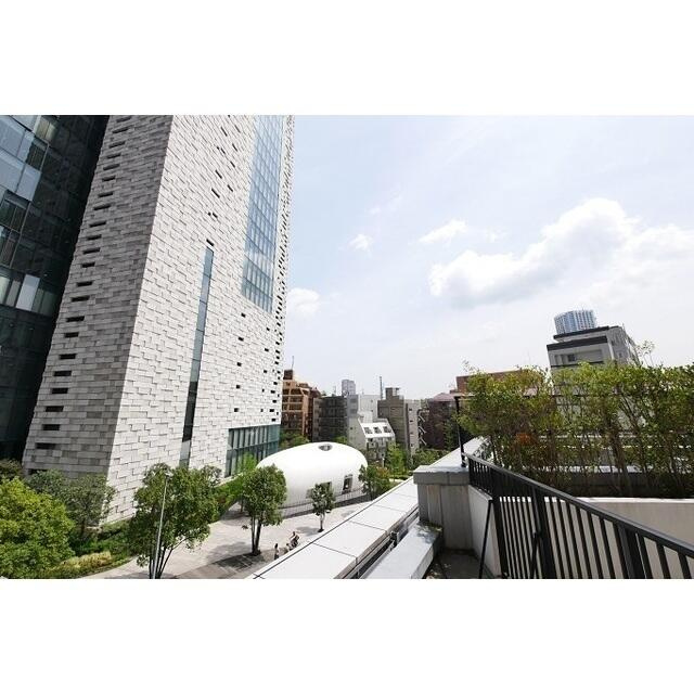 コンフォリア新宿イーストサイドタワーの展望