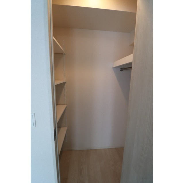 OPUS RESIDENCE SHINSAIBASHI SOUTHの収納