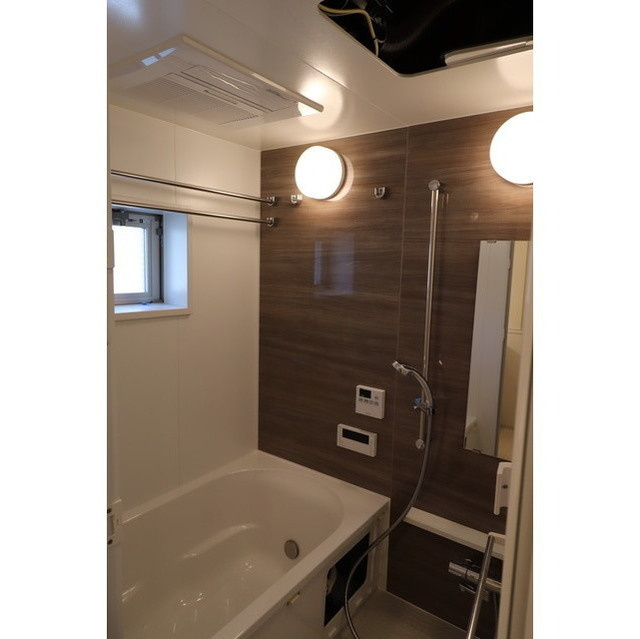 OPUS RESIDENCE SHINSAIBASHI SOUTHの浴室