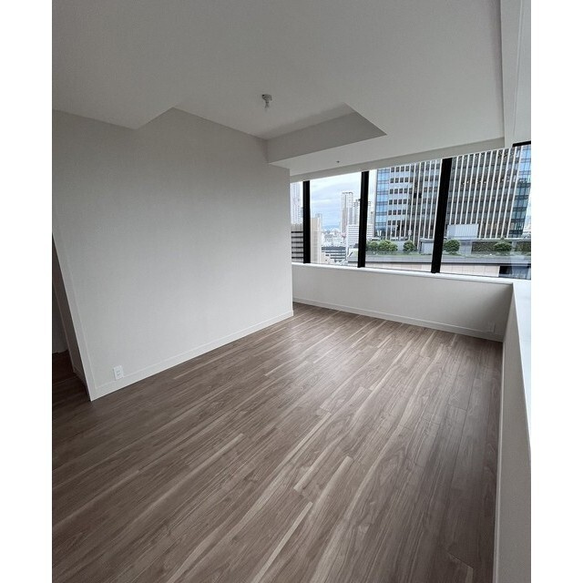 グラングリーン大阪ＴＨＥ　ＮＯＲＴＨ　ＲＥＳＩＤＥＮＣＥの居間・リビング