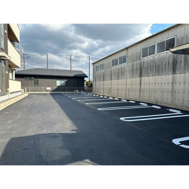 サンフォートの駐車場