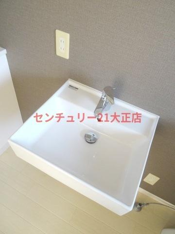 松栄大正ハイツの洗面所
