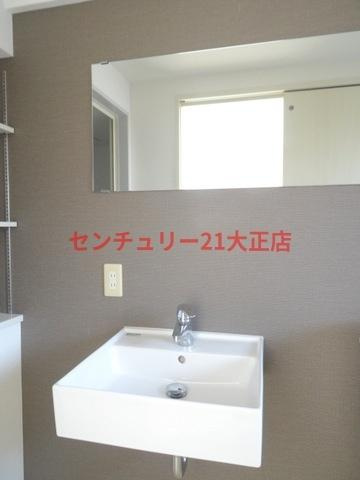 松栄大正ハイツの洗面所|★オシャレな洗面台と棚★