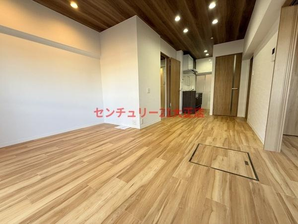 此花厚生年金住宅（高見）Ｄ棟の居間・リビング