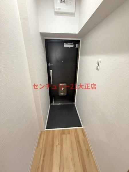 此花厚生年金住宅（高見）Ｄ棟の玄関
