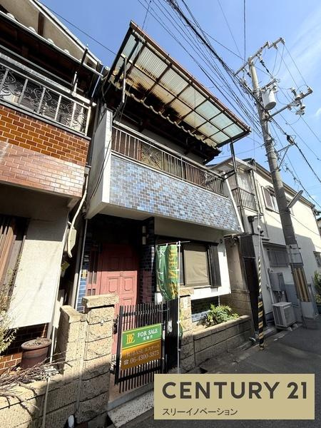鶴町1丁目貸家のエントランス