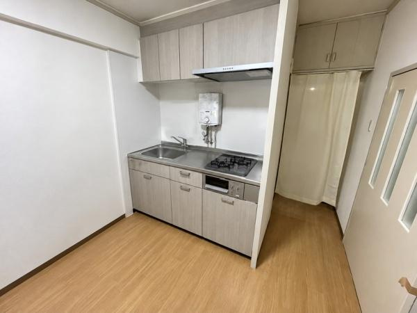 【キッチン】 | 緑橋コーポ2号棟 | こちらの画像は、AIを用いて家具等を消しております。