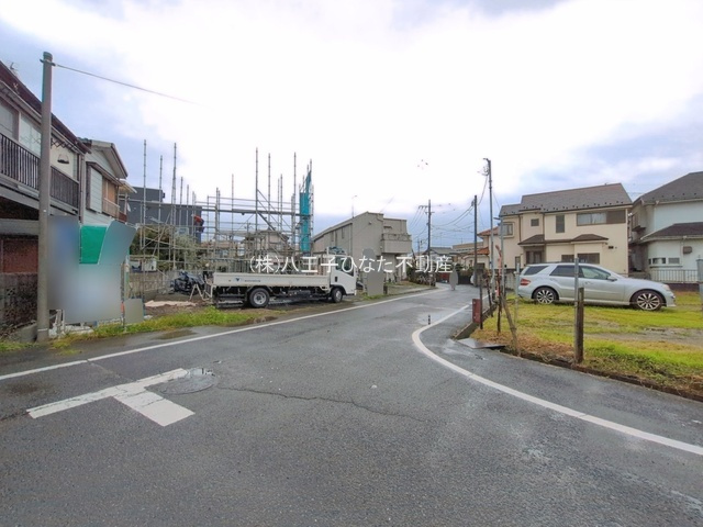『八王子市新築戸建て』八王子市中野上町4-43-5【仲介手数料無料】の前面道路含む現地写真|～仲介手数料無料☆八王子ひなた不動産～八王子市中野上町　新築戸建て