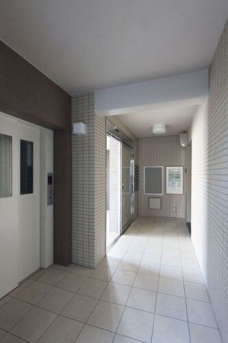 レグルス湘南のロビー