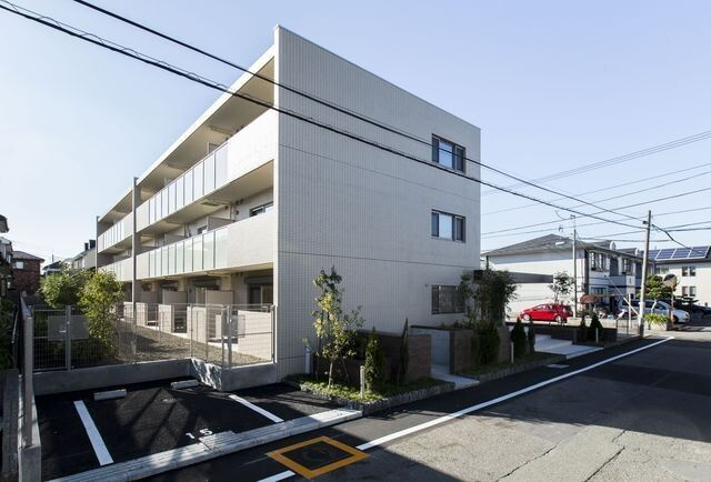 レグルス湘南の外観