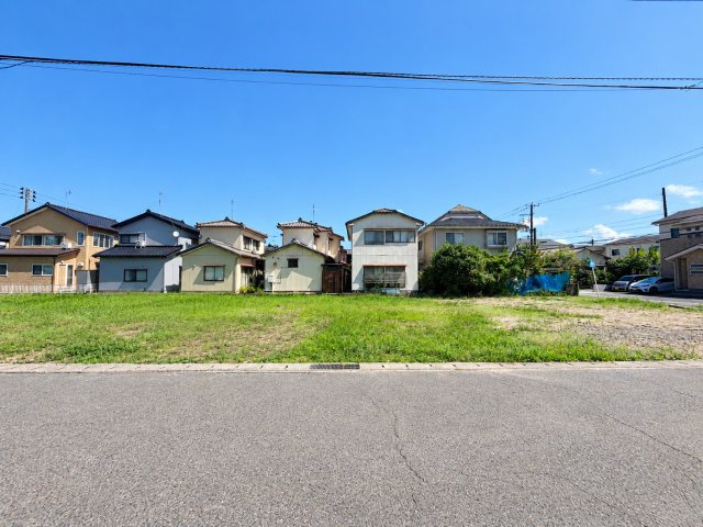 東区東中島分譲地の外観