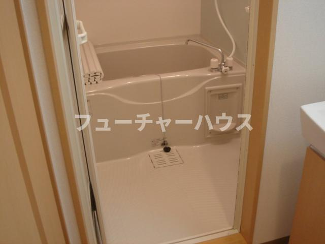 フレシアⅡ（Ｆｒｅｃｃｉａ　Ⅱ）の浴室|バス