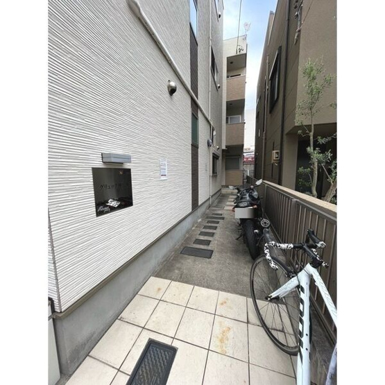 【ロビー】 | グリュッグ神宮西