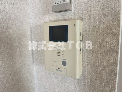 【セキュリティ】 | カーサからすやま | TVモニターホン※クリーニング中の写真※