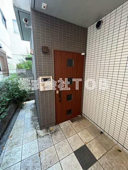 【エントランス】 | カーサからすやま