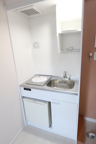 ユナイト井土ヶ谷チャップマン の杜のキッチン|同タイプ参考写真です。