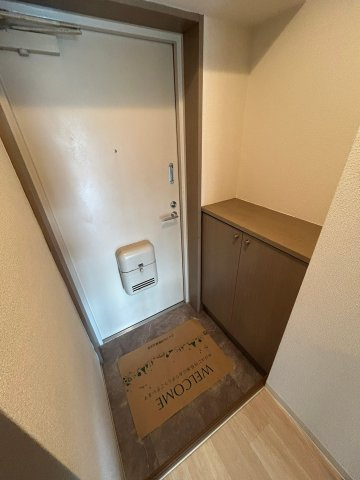 ガーデンプラザ売布の玄関|落ち着いた玄関です