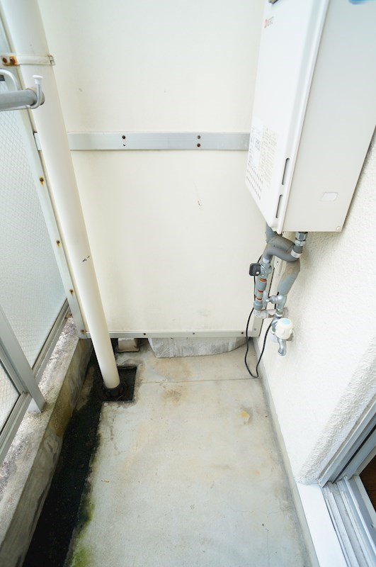 メゾンみやのまえの設備|洗濯機はバルコニーに設置可