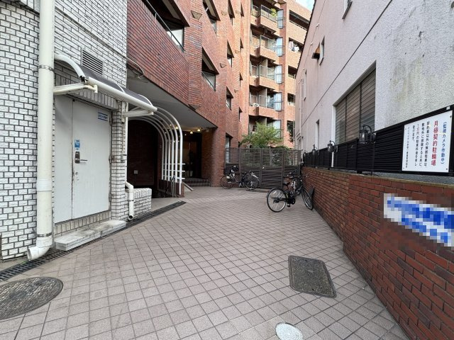 インペリアル赤坂一番館のエントランス