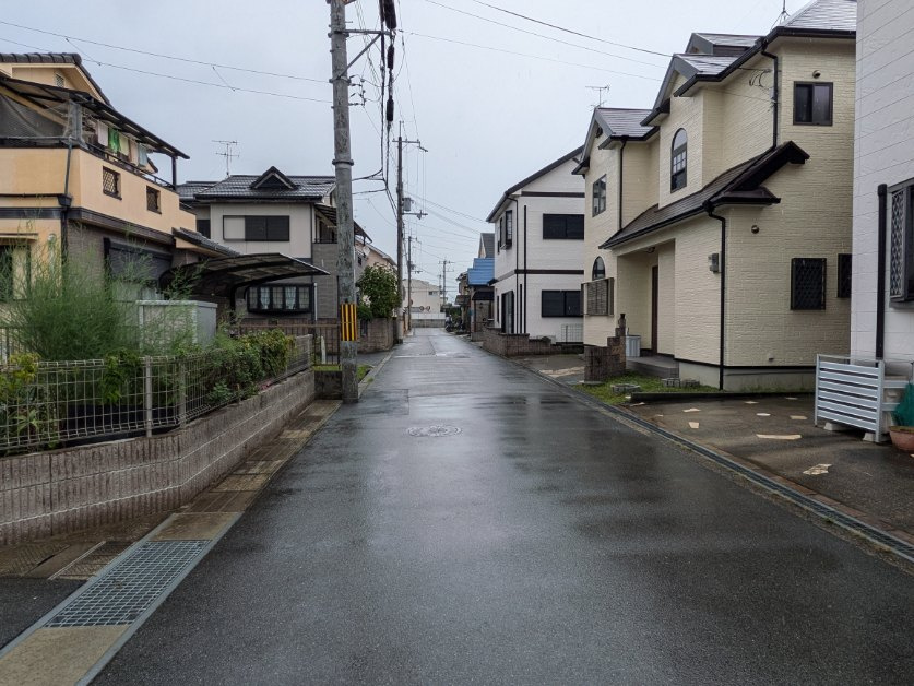 北葛城郡広陵町疋相戸建ての前面道路含む現地写真