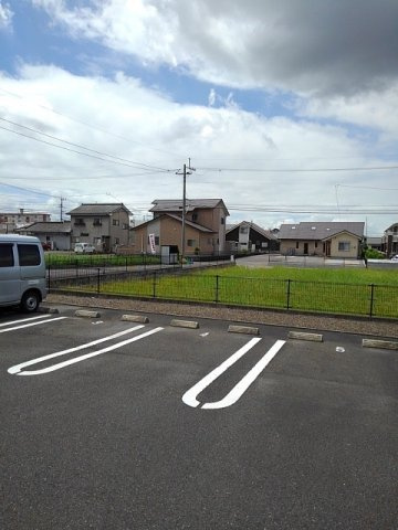 グリーン・ベルの駐車場|駐車場に車を止められます