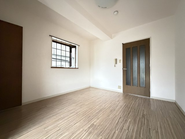 SKハイツ照ヶ丘の寝室