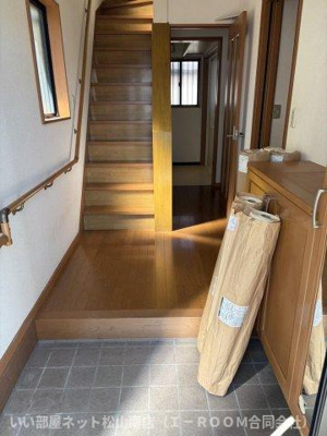 【玄関】 | 南梅本一戸建