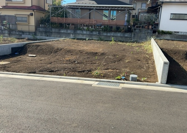 【外観】 | 下九沢売地 | 土地購入を検討されている場合、境界杭がない状態で購入してしまうと境界確定測量をする必要があり、費用がかかります。購入の前に、売主、隣土地所有者立ち合いのもと境界を確定し境界杭を設置するのがベストです。