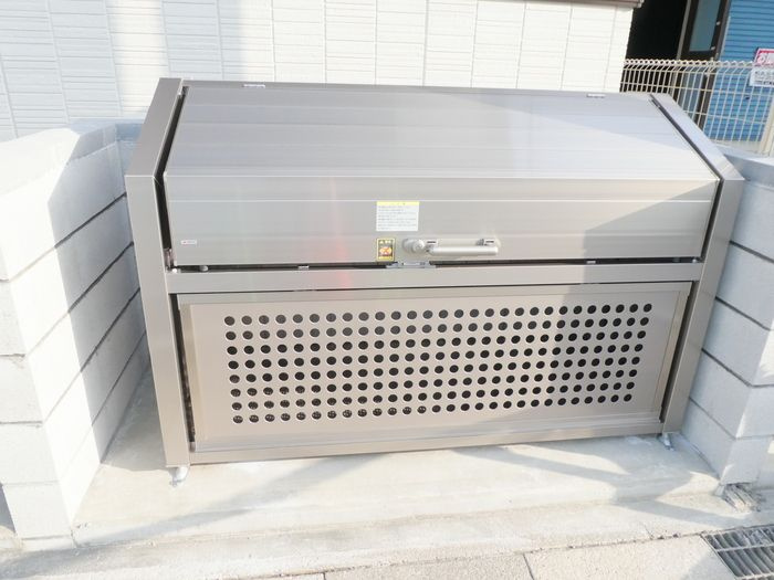 エストリヴィエール東川口のその他共用部分