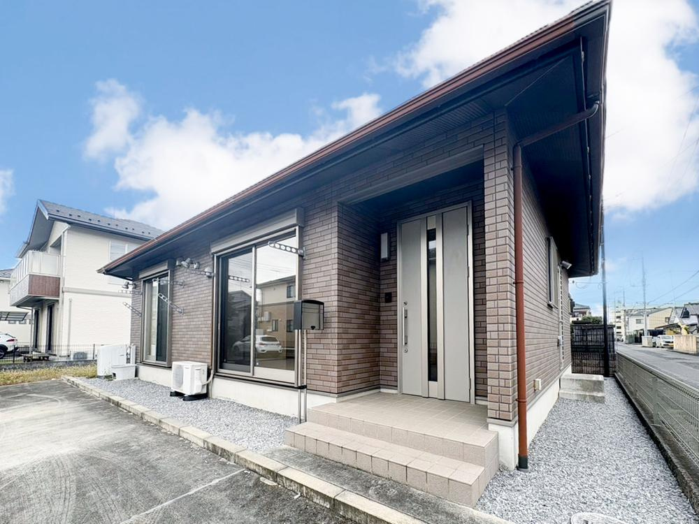小山市花垣町2丁目　中古戸建　敷地62.35坪の外観