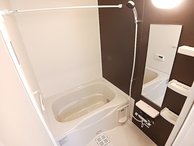 アポロン　Ａの浴室|コンパクトで使いやすいお風呂です