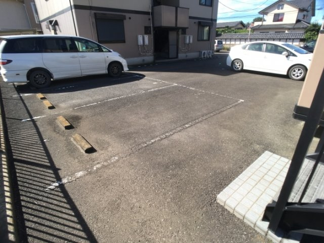 ファミールハイツ Ａの駐車場|駐車場