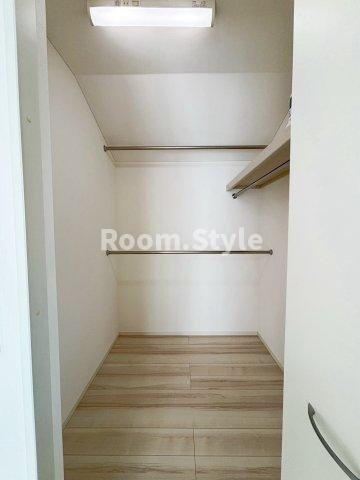 足立区東六月町中古戸建ての収納|空室のためご都合に合わせてご内覧できます
お問合せはお電話でもお受付しております。
03-6450-5211
