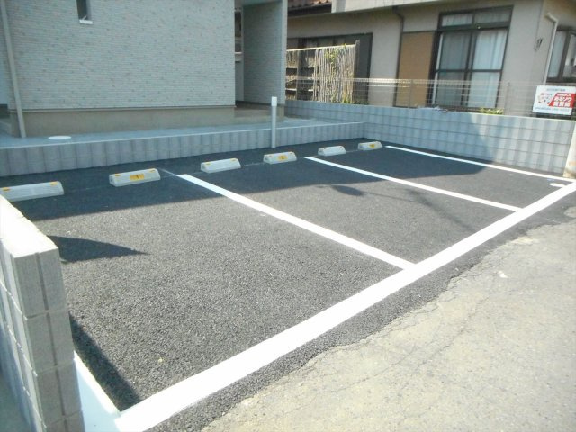 アカンサスの駐車場|駐車場です