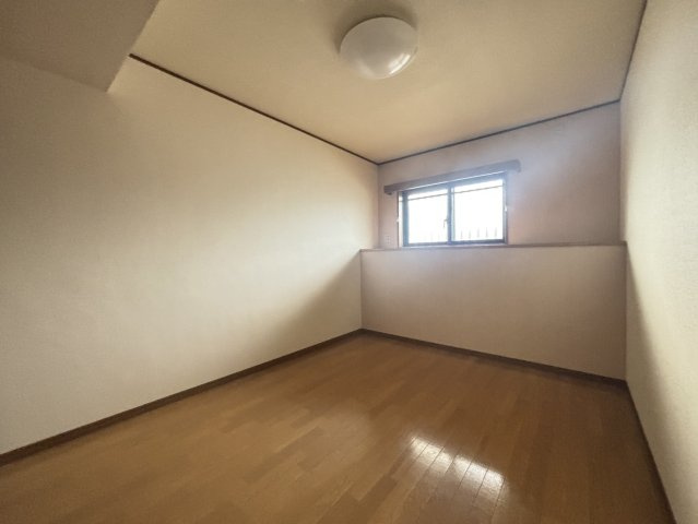 コンフォール府中の寝室|※別号室参考写真です
