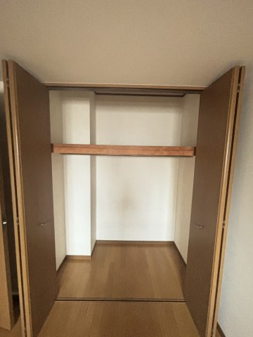 コンフォール府中の収納|※別号室参考写真です