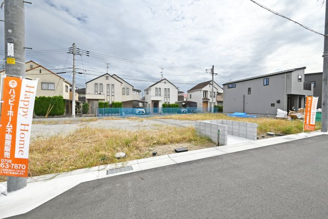 宝塚市山本野里1丁目新築一戸建て│4LDK+並列駐車2台可(車種制限あり)