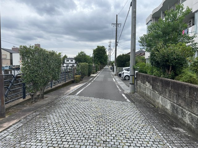 土地　福光東2丁目の周辺