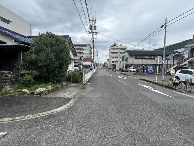 土地　福光東2丁目の周辺